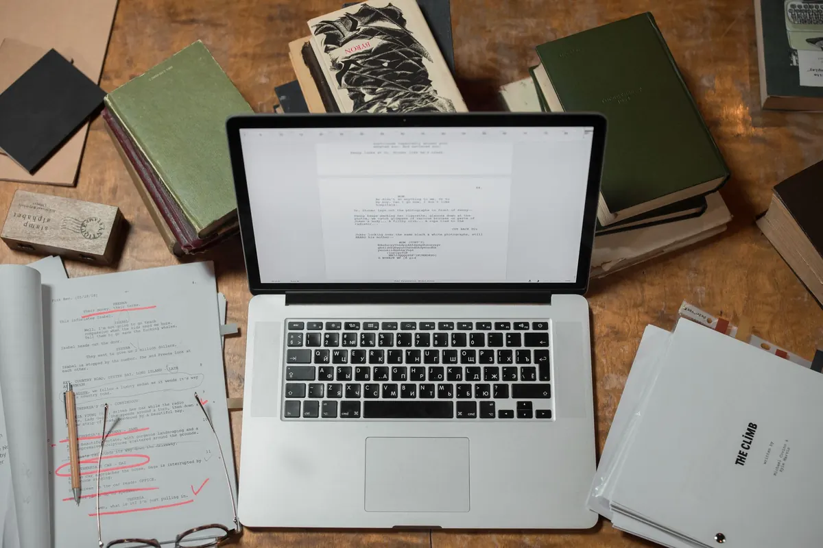 How to Review a Book Honestly Without Being Cruel: A Guide for Bloggers